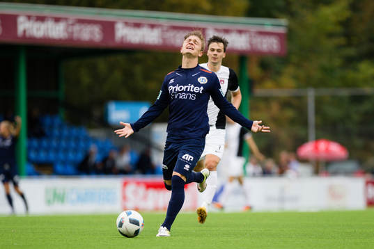 Utsiktens Adam Eriksson reagerar