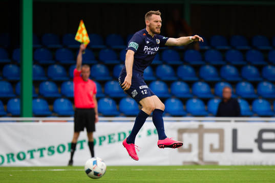 Utsiktens Anders Mogren hoppar upp