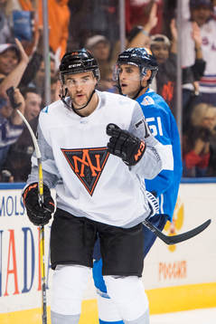 Nordamerikas Jonathan Drouin jublar