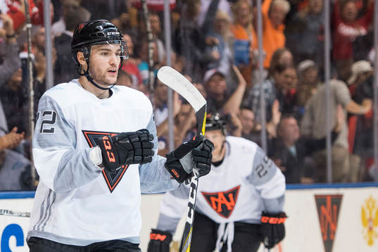 Nordamerikas Jonathan Drouin jublar