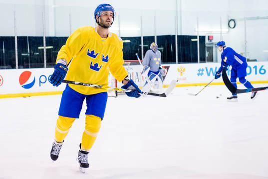 Sveriges Niklas Hjalmarsson