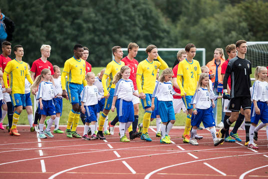 Inmarch i fotbollsmatchen mellan Sverige och Norge P15
