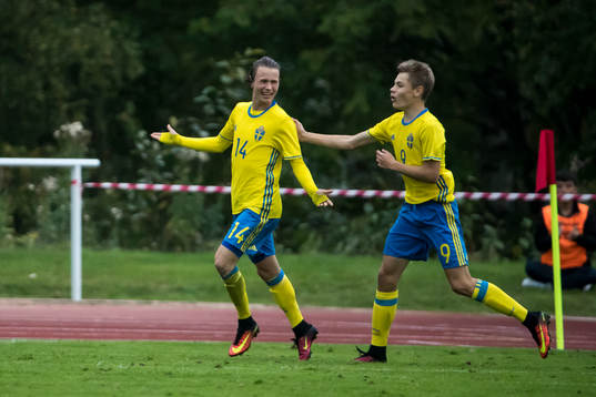 Sveriges Alex Timossi Andersson  jublar