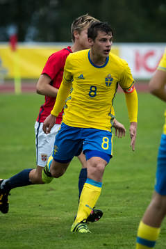 Sveriges Kevin Ackermann i fotbollsmatchen mellan Sverige