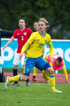 Sveriges Marcus Kanto i fotbollsmatchen mellan Sverige och