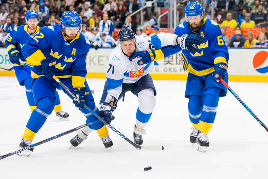 Sveriges Daniel Sedin och Erik Karlsson