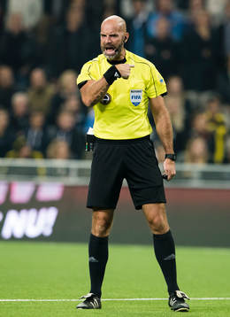 Domare Stefan Johannesson reagerar