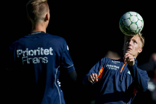 IFK Göteborgs målvakt Pontus Dahlberg och Billy Nordström