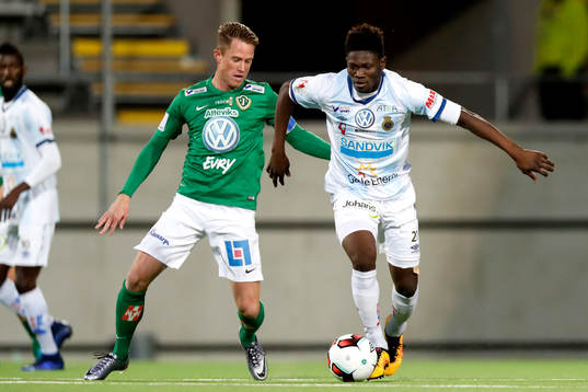 Gefles Kwame Bonsu och Jönköpings Tommy Thelin