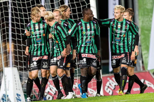 Varbergs spelare jublar