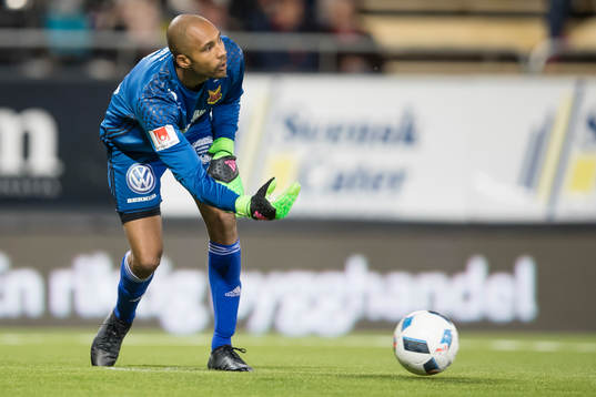 Östersunds målvakt Aly Keita