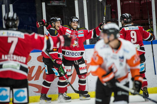 Malmö Redhawks Konstantin Komarek jublar