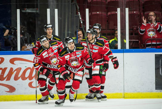 Malmö Redhawks Konstantin Komarek jublar