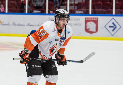 Karlskronas Niklas Arell deppar