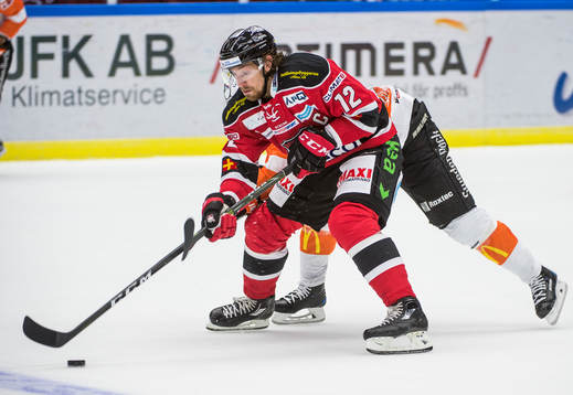 Malmö Redhawks Andreas Thuresson mot Karlskronas Joel