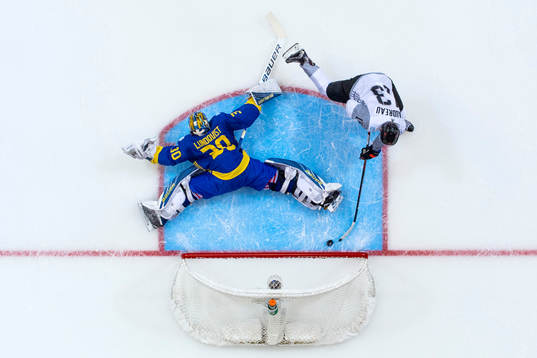 Bläddra bland fler bilder av Ishockey, World Cup of Hockey, Dag 5, Nordamerika - Sverige