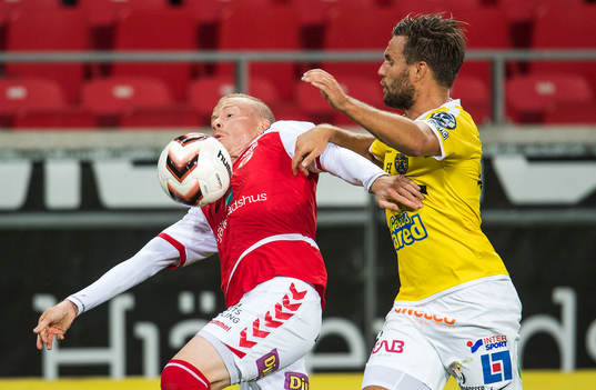 Kalmars Tobias Eriksson och Falkenbergs Johannes Vall
