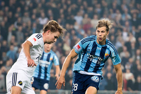 s Johan Blomberg och Djurgårdens Niklas Gunnarsson