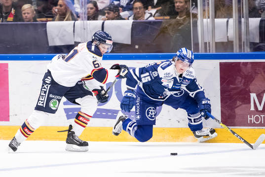 Djurgårdens Markus Ljungh Leksands Johan Porsberger  i