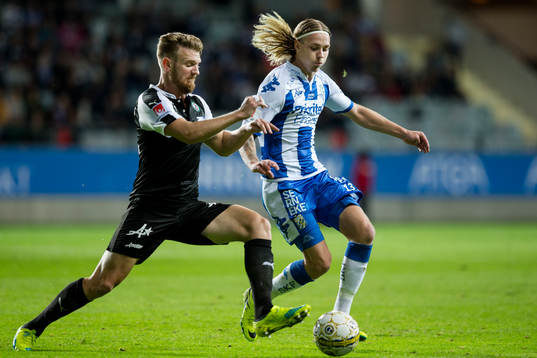 Örebros Michael Almebäck