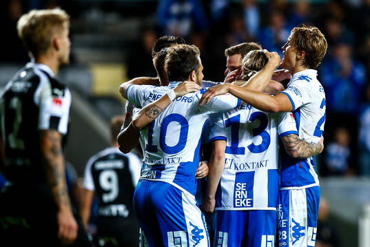 IFK Göteborgs Tobias Hysén och Elias Mar Omarsson jublar