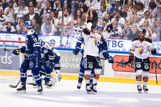 Djurgårdens Jonathan Davidsson jublar