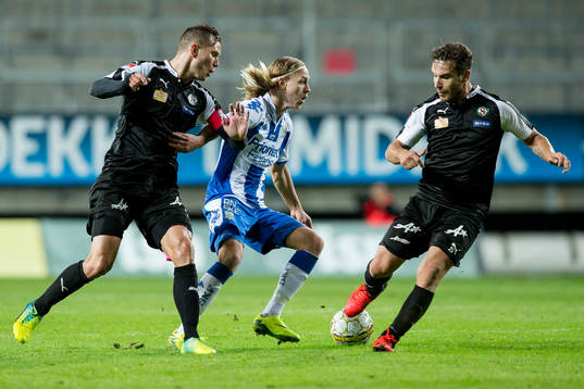 IFK Göteborgs Elias Mar Omarsson mot Örebros Robert