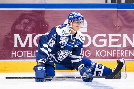 Leksands Jon Knuts  i ishockeymatchen i SHL mellan Leksand