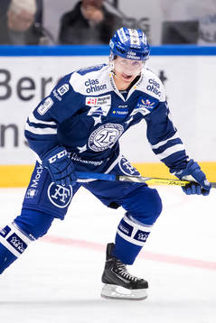 Leksands Daniel Bertov  i ishockeymatchen i SHL mellan