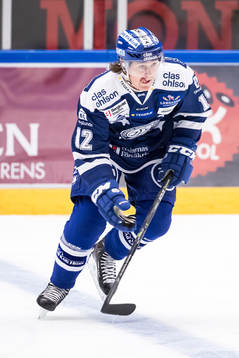 Leksands Fredrik Forsberg  i ishockeymatchen i SHL mellan