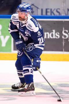 Leksands Tommi Paakkolanvaara  i ishockeymatchen i SHL