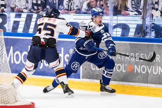 Djurgårdens Alexander Urbom Leksands Sondre Olden  i