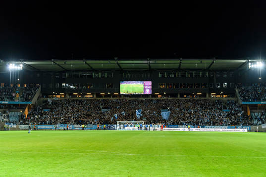 Malmö FFs spelare tackar publiken