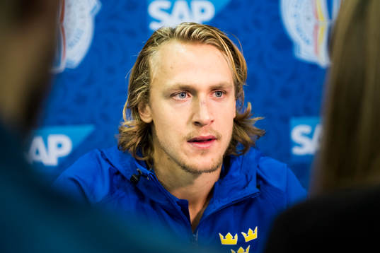 Sveriges Carl Hagelin