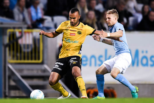Elfsborgs Issam Jebali och Malmö FFs Oscar Lewicki
