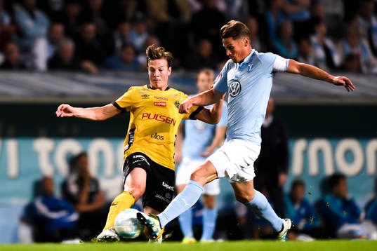 Elfsborgs Simon Olsson och Malmö FFs Markus Rosenberg