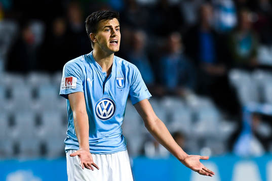 Malmö FFs Alexander Jeremejeff deppar