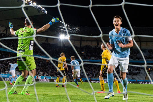 Malmö FFs Markus Rosenberg jublar