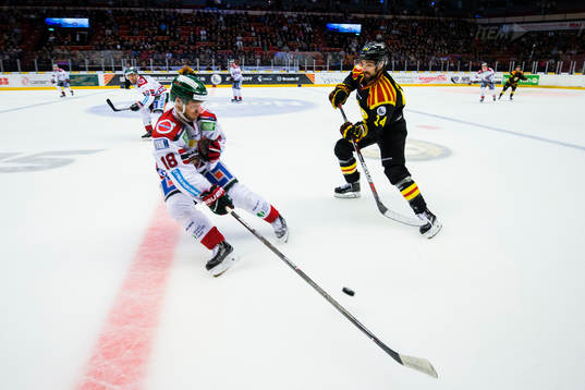 under ishockeymatchen i SHL mellan Brynäs och Frölunda