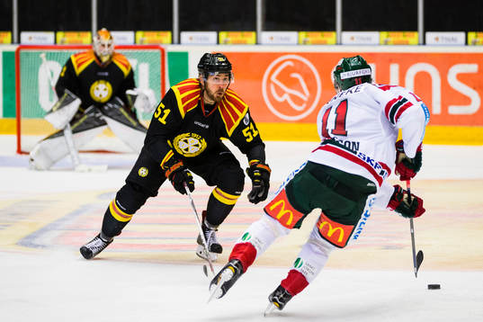 Brynäs Marc Zanetti och Frölundas Victor Olofsson