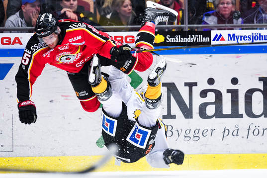 Luleås Christian Jaros och Skellefteås Sebastian Olsson