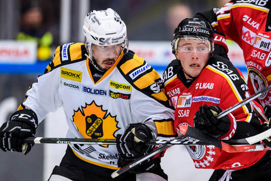 Skellefteås Fredrik Lindgren och Luleås Tim Kennedy