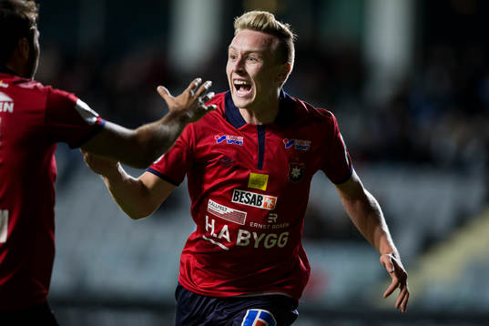 3 Örgrytes Sebastian Ohlsson jublar