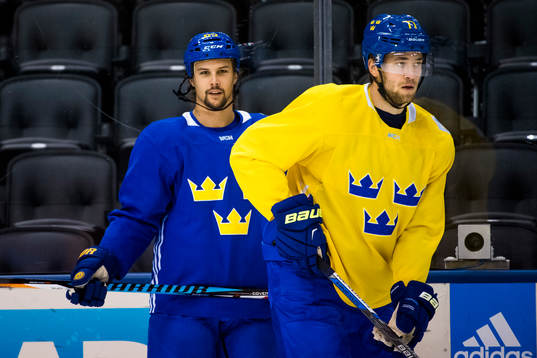 Sveriges Erik Karlsson och Victor Hedman