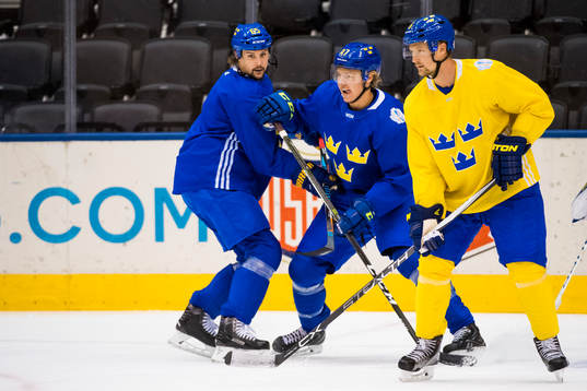 Sveriges Erik Karlsson, Hampus Lindholm och Anton Strålman