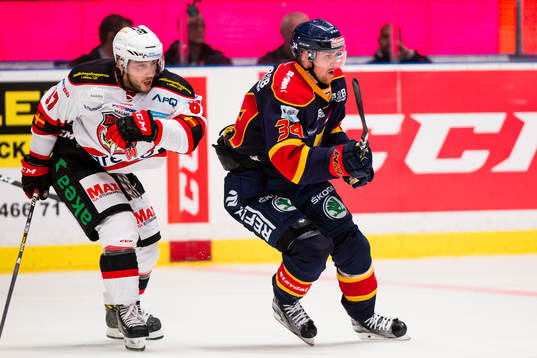 Malmö Redhawks Konstantin Komarek och Djurgårdens Daniel