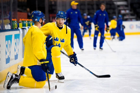 Sveriges Anton Strålman och Victor Hedman