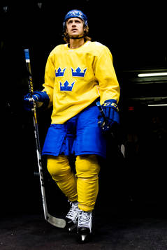 Sveriges Carl Hagelin kommer ut till Sveriges