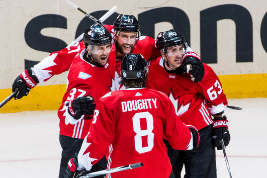 Kanadas Patrice Bergeron, Alex Pietrangelo och Drew Doughty