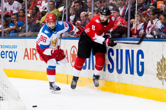 Rysslands Nikita Kucherov och Kanadas Drew Doughty